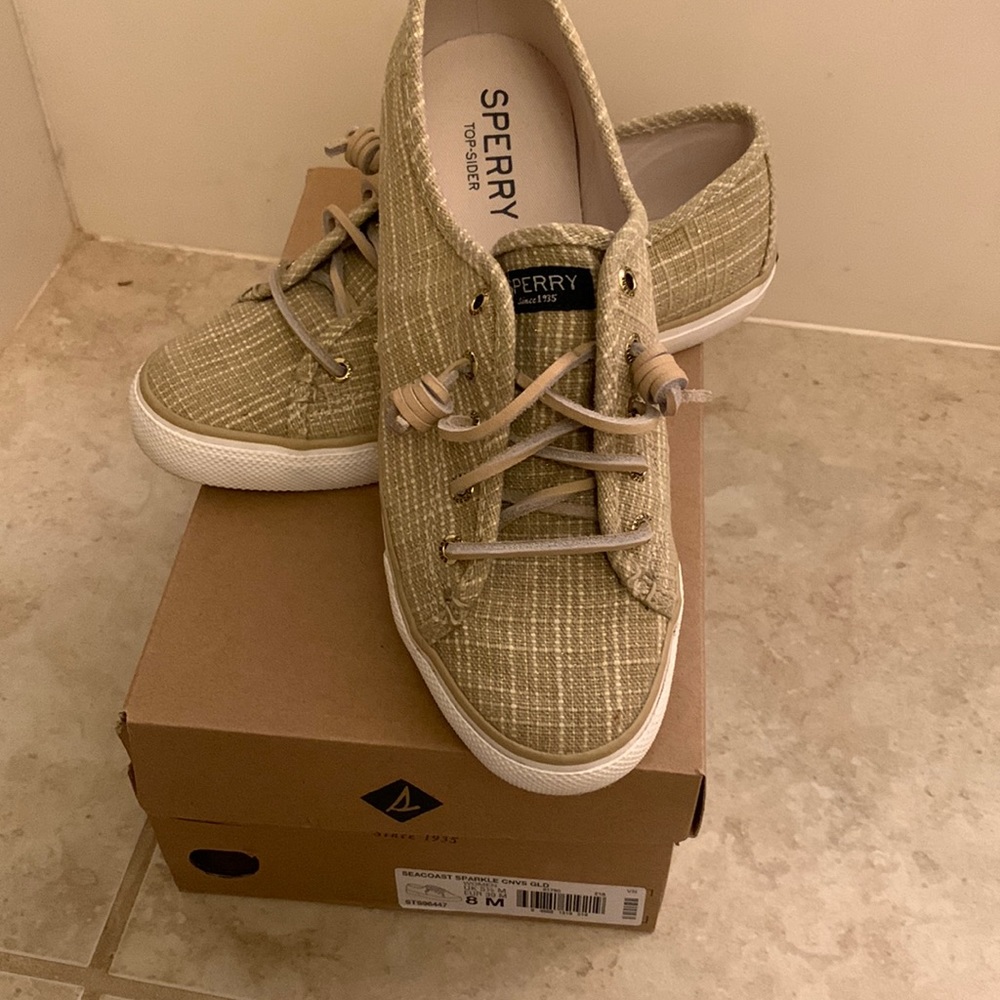 Sperry Sparkle Canvas Gold Sneaker size 8